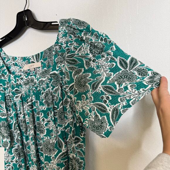 2/$25 Loft Turquoise Blue Floral Smocked Modest Paisley Feminine Blouse Medium - Picture 5 of 11